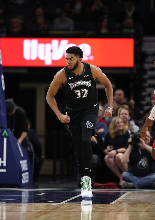 风云突变!休斯敦火箭集结日战术微调,德国杯版图或变,信心回归,纪律约束更严格的简单介绍 风云突变!休斯敦火箭集结日战术微调,德国杯版图或变,信心回归,纪律约束更严格的简单介绍